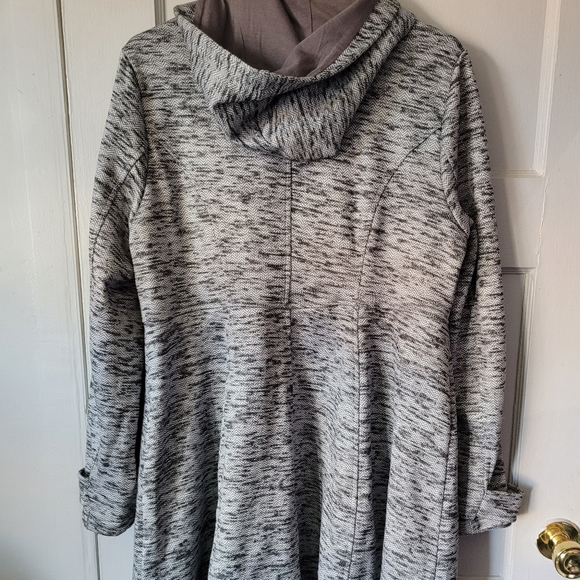 Torrid jacket - Picture 2 of 2